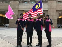 Sharifah mazlina binti syed abdul kadir (nacido el 23 de mayo de 1965) es una exploradora en solitario de malasia. Malaysian Ice Queens Ready To Conquer Antarctica Asia Newsday