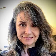 Dawn Mellen's Instagram, Twitter & Facebook