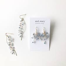 and story something blue ワイヤーワーク メタルバー ピアス 手作りビーズジュエリー ピアス デザイン ビーズジュエリー