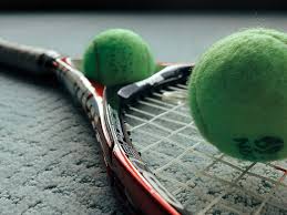 Assistants whose job it is to. Tennis