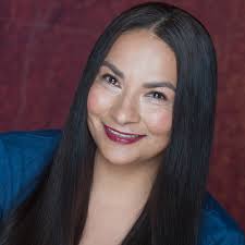 Eva Thomas's Instagram, Twitter & Facebook