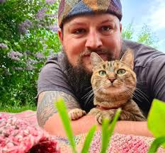 Man and Cat Update: Biking to Thailand, Eventually » Explorersweb