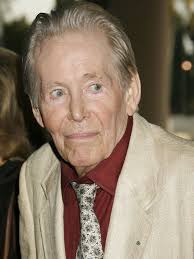 Lawrence and his 1926 book seven pillars of wisdom. Lawrence Of Arabia 1962 Rotten Tomatoes