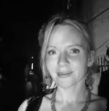 Maria Afonina updated her profile picture.