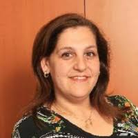 300+ perfiles de «Bauer