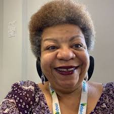 1621412986-avatar-empeagee.jpg?twic=v1/output=image/crop=2316x2316@552x0/cover=512x512&v=2