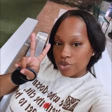 Lynette Lanier's Instagram, Twitter & Facebook