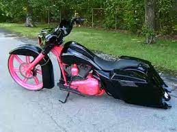 Pin By Tyson Coker On Breezy Knees Custom Baggers Bagger Bagger Motorcycle