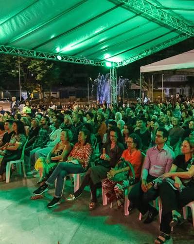 De samba a teatro: confira a programação de sábado no ES