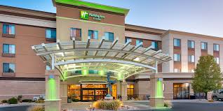 At holiday inn express hotels, we want to make your next connection as easy as possible. Airport Hotels With Free Shuttle Holiday Inn Suites Salt Lake City Airport West