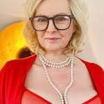 Courtesan Annabel Порно Видео - Проверенный профиль Порнозвезды | Pornhub