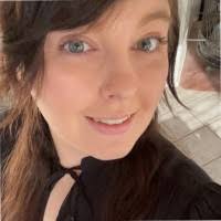 9 "Anna Overton" profiles