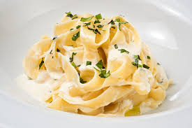 Meanwhile, heat the olive oil in a skillet and cook the onion, garlic, peppers, broccoli and mushrooms until just lightly cooked. Things Olive Garden Employees Want You To Know Things To Know Before Eating At Olive Garden