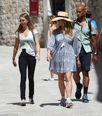 Genealogy for erin jobs family tree on geni, with over 200 million profiles of ancestors and living relatives. Steve Jobs Widow Holidays With Her Boyfriend In Croatia Daily Mail Online