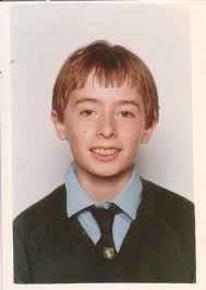 Saw this front gate left open recently late afternoon. . . so in my  infinite wisdom I thought😃 I'll get a quick snap of the old Kentwood Boys  School (now Royston Primary).