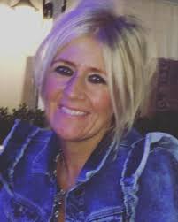 Diane Swaine's Instagram, Twitter & Facebook