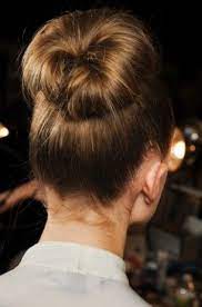 Easy Bun Hairstyle Video Tutorials Learn How To Do Easy Buns At Home With The Videos In The Page Easy Bun Hairstyles Bun Hairstyles Hair Styles