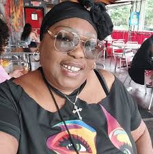 Gena Ellis's Instagram, Twitter & Facebook