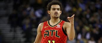 Es wird aus einem leistungsfähigen material hergestellt und ist im stil des trikots ihres lieblingsteams gehalten, wodurch sie jederzeit perfekt gekleidet sind! Nba Le Gros Signal Positif Envoye Par Les Hawks A Trae Young