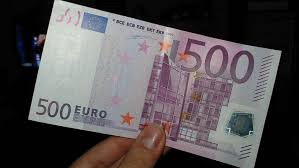Du kannst den 1000€ schein nur einmal (!!!) in 10er wechseln. Der Deutschen Bundesbank Gefallt Der 500 Euro Schein Hz