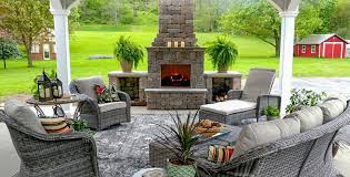 Add fireside ambiance to your backyard with an outdoor fireplace made with stacked stone. How To Build An Outdoor Fireplace Step By Step Guide Buildwithroman