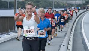 Runners head off towards the. Midnight Sun Marathon Tromso Norway World S Marathons