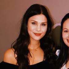 Amelia Chadwick's Instagram, Twitter & Facebook