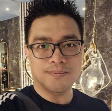 Amanda Seyfried hilariously shocks her 'The Housemaid' co-stars by  attempting this TikTok challenge mid-interview. 😭