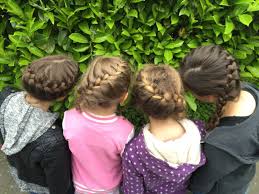 Image result for Frisuren für Mädchen