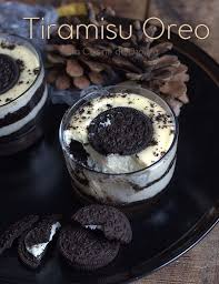 Découvrez la recette incontournable du tiramisu, dessert italien crémeux et onctueux que personne ne veut jamais partager. Tiramisu Aux Oreo Recette Tiramisu Oreo Tiramisu Facile Tiramisu Recette