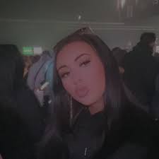 Blue almond nail ideas?