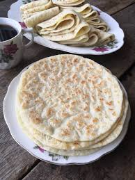 Sapu minyak sikit pada kuali atau pan. Resipi Lempeng Legend Bahan Simple Je Tapi Sedap