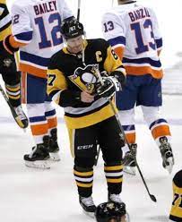 The penguins pulled murray for an extra skater with 2:44 remaining, but could not take advantage. Islanders Finish Off Penguins Playoff Sweep