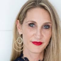 Amanda Henninger's Instagram, Twitter & Facebook