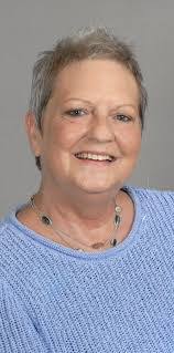 Amber Neff's Instagram, Twitter & Facebook