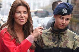 Edyta górniak to niezwykle wrażliwa kobieta i artystka. Edyta Gorniak Obsypala Allana Prezentami Z Okazji 17 Urodzin To Bylo Jego Najwieksze Marzenie