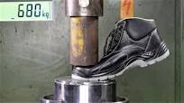 How Strong Are Safety Shoes? Cheap Vs. Expensive in Hydraulic Press Test