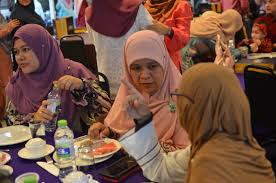The american heritage dictionary of the english language (5th ed.). Majlis Ramah Mesra Alumni Marma Fpbu 2018 Fpbu Usim