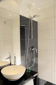 Snímek (motel one wiesbaden, wiesbaden): Motel One Badezimmer Motel One Baden