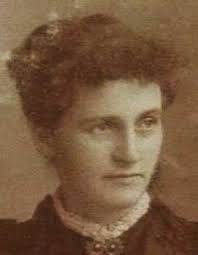 Minnie Mcclure's Instagram, Twitter & Facebook