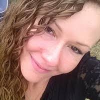 Sarah Looper's Instagram, Twitter & Facebook