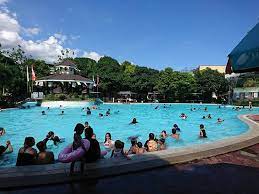 Multiply the length times the width by the depth by the number 5.9. Wide Adult Pool 4 Feet Deep Picture Of Rainforest Park Luzon Tripadvisor