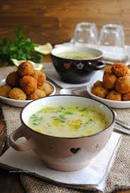 Vellutata Di Topinambur Con Polpette Di Couscous Alle Acciughe Idee Alimentari Ricette Zuppe Ricette