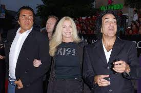 So, don't forget to read the whole article to know paul stanley's wife erin sutton better. Paul Stanley Gene Simmons Wife Engage In Twitter Bout