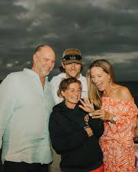 Dawson Fields (@officaldawson) • Instagram photos and videos