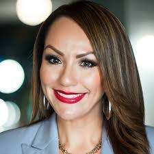 Ginger Weeks's Instagram, Twitter & Facebook