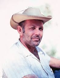 Laverne Reynolds's Instagram, Twitter & Facebook