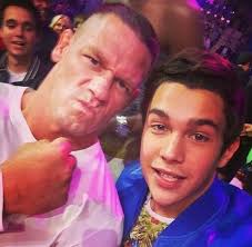 John Cena And Austin Mahone At The Kca S Austin Mahone Austin Mohone John Cena