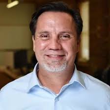 Happy Friday 😊 My husband Andy Haney is running his 10th marathon in…