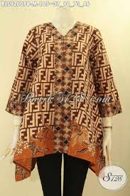 Salur baladior busui tali kanan model gamis motif garis mei 2018 youtube. Batik Blouse Model A Dengan Kerah V Berpadu Motif Kekinian Nan Berkelas Pakaian Batik Wanita Muda Lengan 7 8 Kancing Depan Kombinasi 2 Motif Cocok Untuk Seragam Kerja Maupun Ke Acara Resmi Bls9260pb M